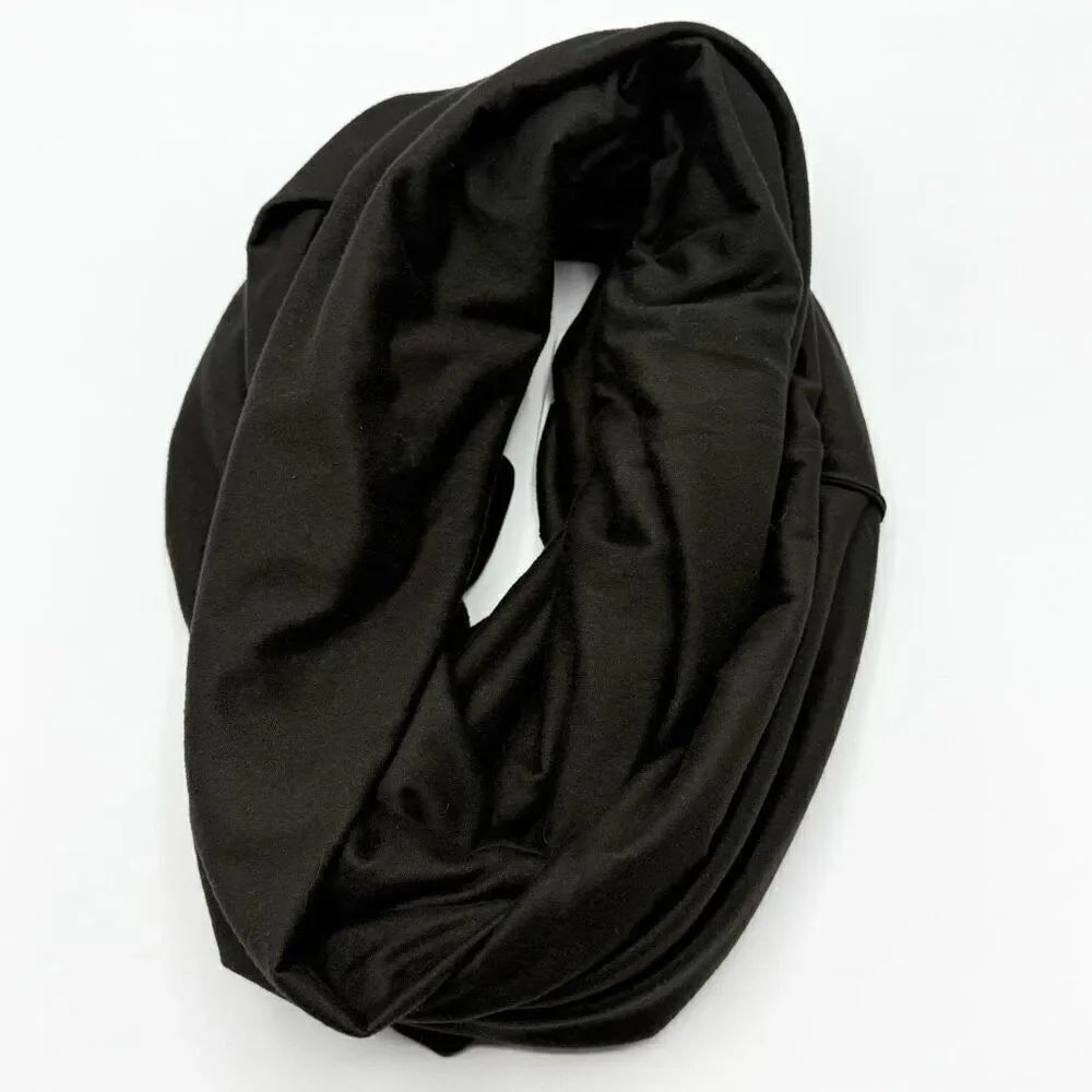 Beyond Yoga Infinity Scarf with Pocket - Black - NWT